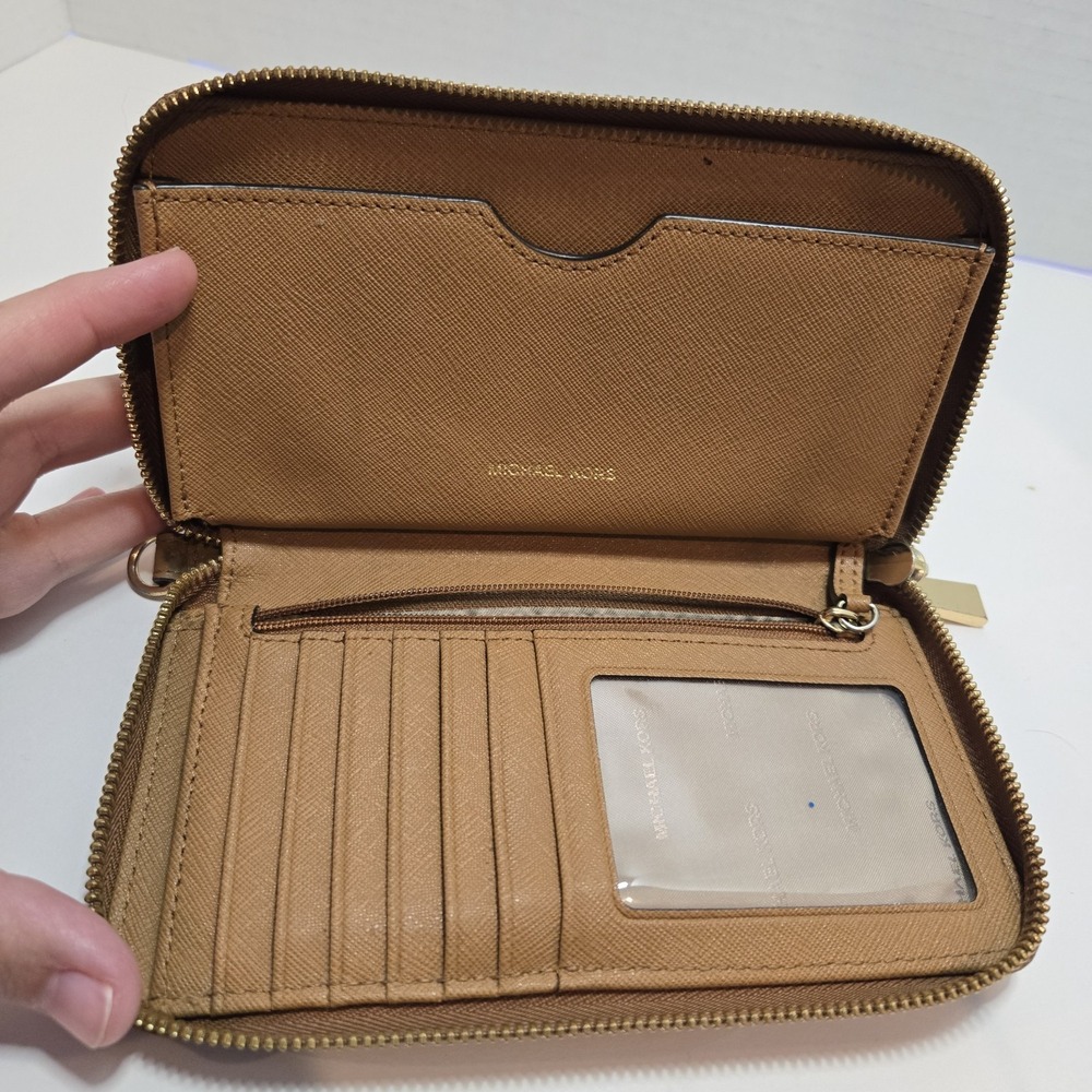 Michael Kors Zip Around Pebbled Brown Leather Wallet Card Holder Organizer EUC - Picture 4 of 4